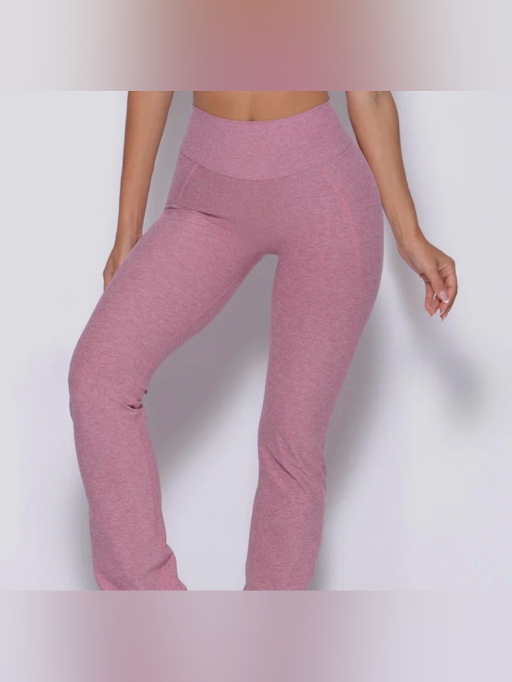 Bombshell Sportswear Straight Up Legging Tapered Straight Leg Scrunch Butt Small